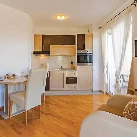 - Oliva Apartment *