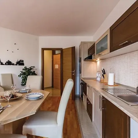 Apartment - Oliva *